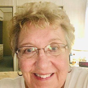 Meet your Posher, Anne